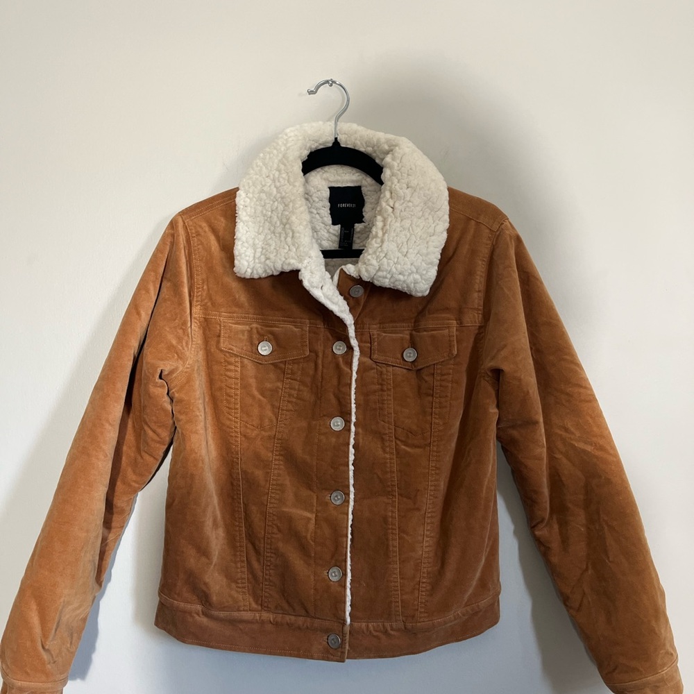 FOREVER 21  Sherpa Lined Trucker Jacket Size Medium Women's